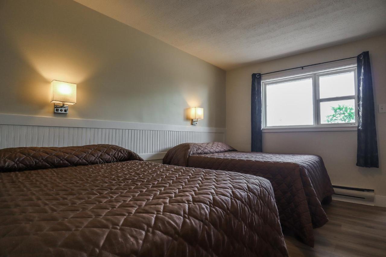 Atlantic Motel Berrys Mills Екстер'єр фото