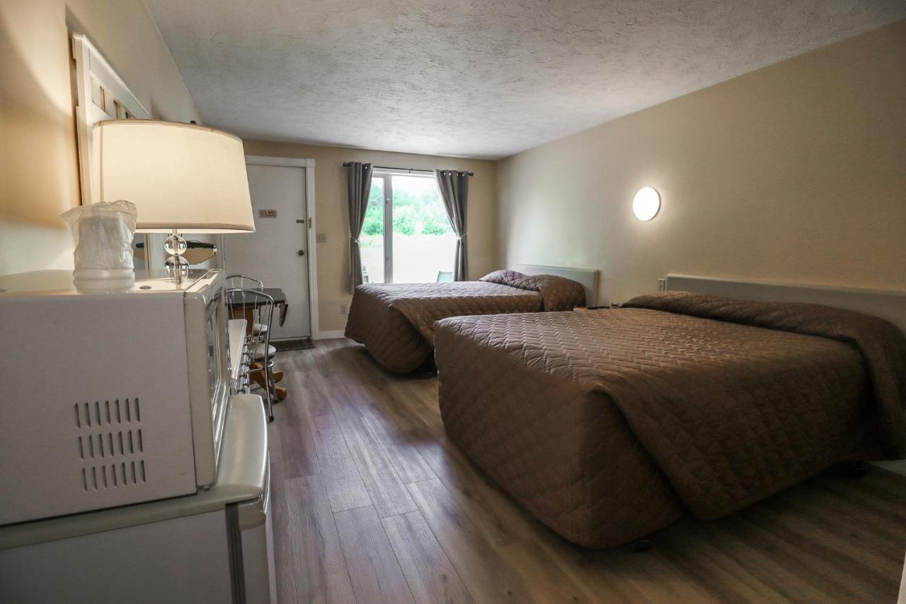 Atlantic Motel Berrys Mills Екстер'єр фото