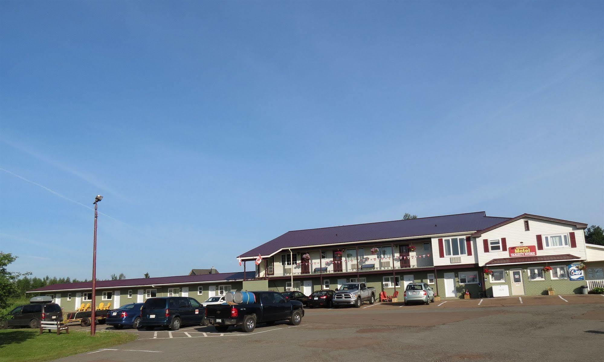 Atlantic Motel Berrys Mills Екстер'єр фото
