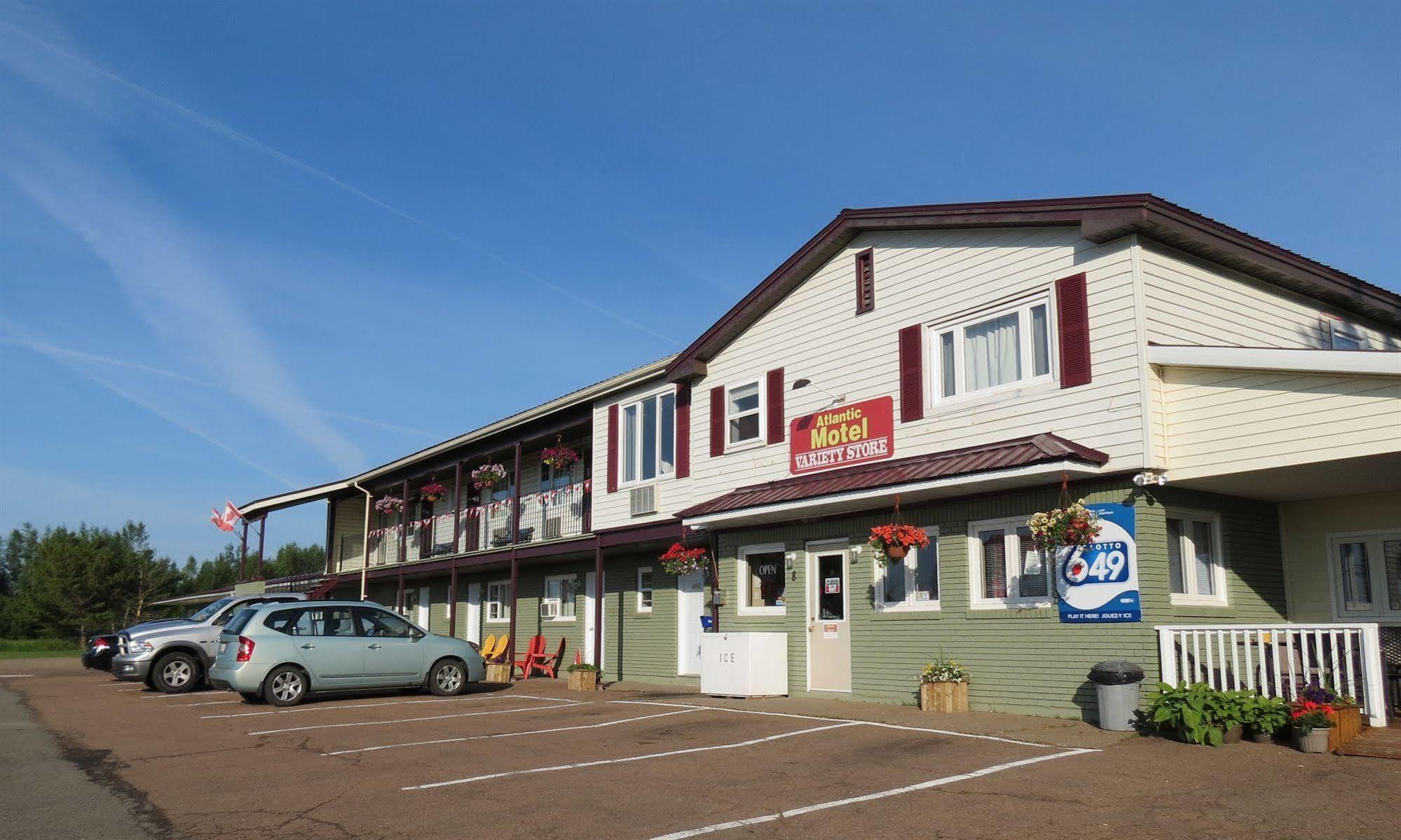 Atlantic Motel Berrys Mills Екстер'єр фото